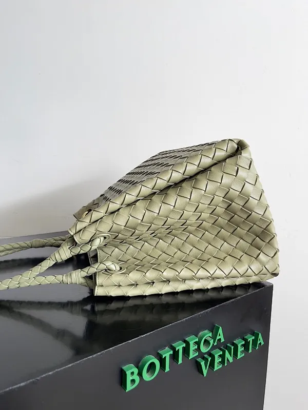 All categories 💚 Authentic bags 💚 BV 2025 new BV armpit bag